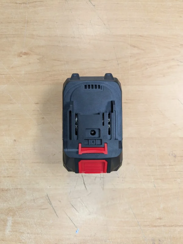 Pin máy khoan Aladin 21V 7.5Ah (15 cell): Chân pin phổ thông M21 Makita
