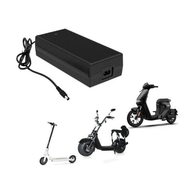 Sạc pin xe điện li-ion 16S 67.2V 4.5A (Model FY6724500)