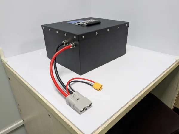 Pin LiFePO4 24V 100Ah 2.56kWh – Cell IFR32140, Đầu Anderson, Xả Tức Thời 4800W
