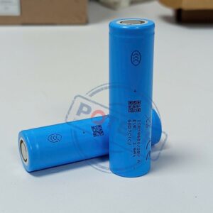 Hai cell pin EVE ICR18650-26V A chup thuc te