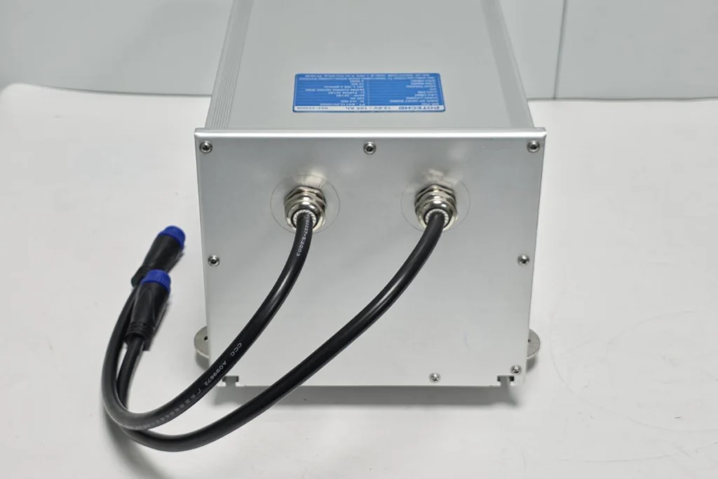 Bo pin PT-BAT12.8V105Ah dau noi POTECH