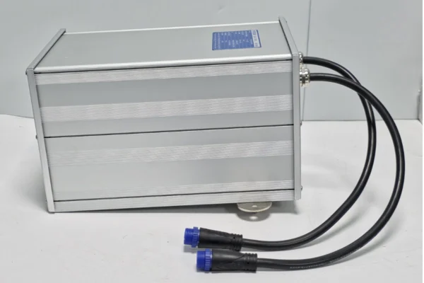 Bộ pin cho đèn LED năng lượng mặt trời 12V-105Ah
